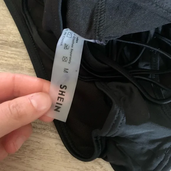 Shein one piece bathing suit - Picture 2 of 2